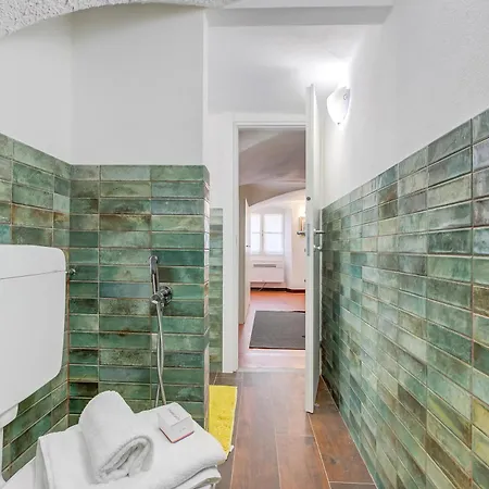 Apartment Maimone 3 - Happy *